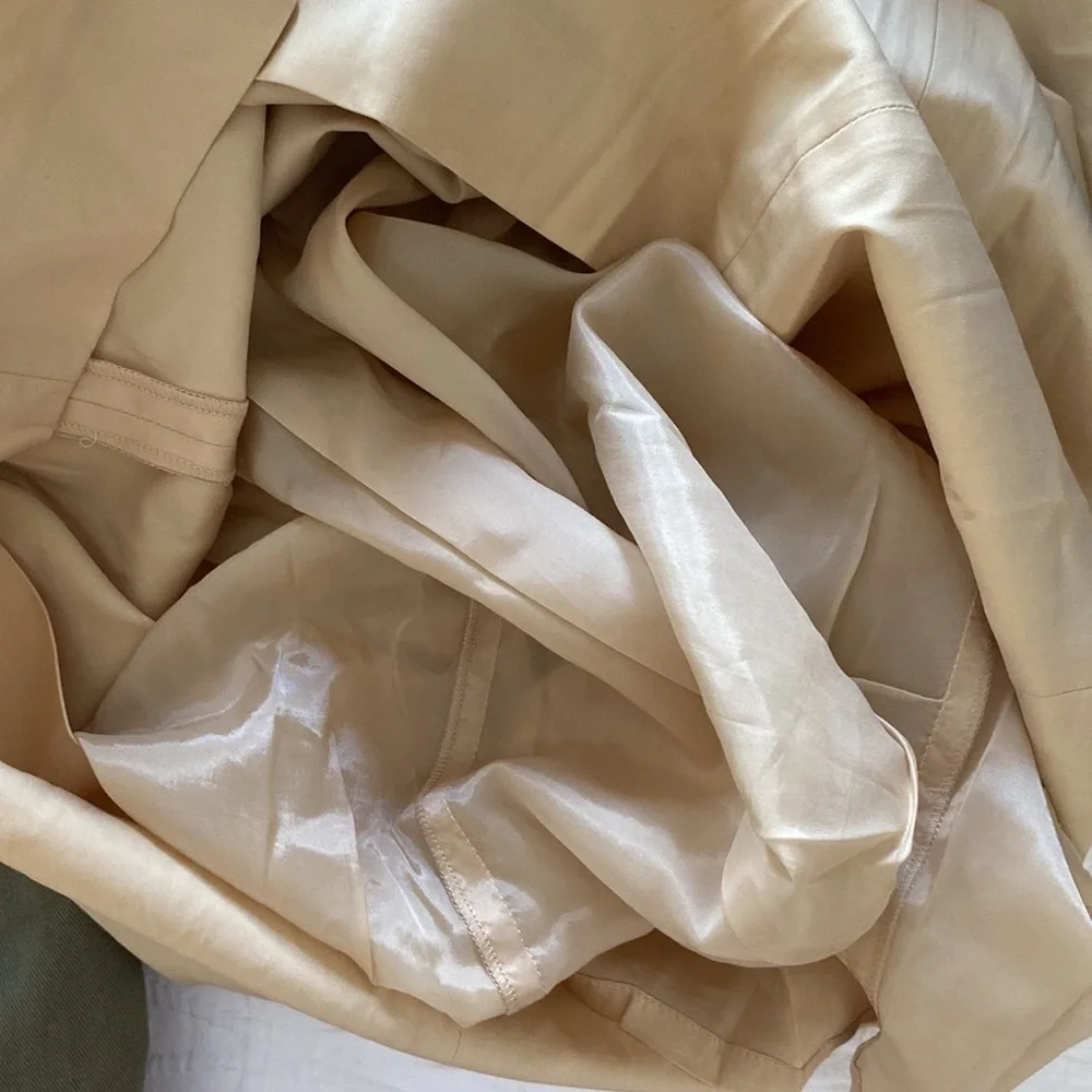 Jil Sander Designer midi dress in a eggshell cream color, fitted cockta…